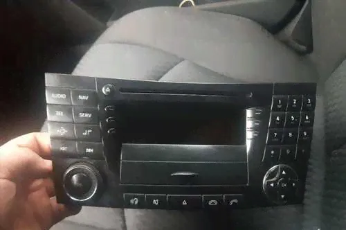 Магнитола Audio 50 APS Мерседес W211